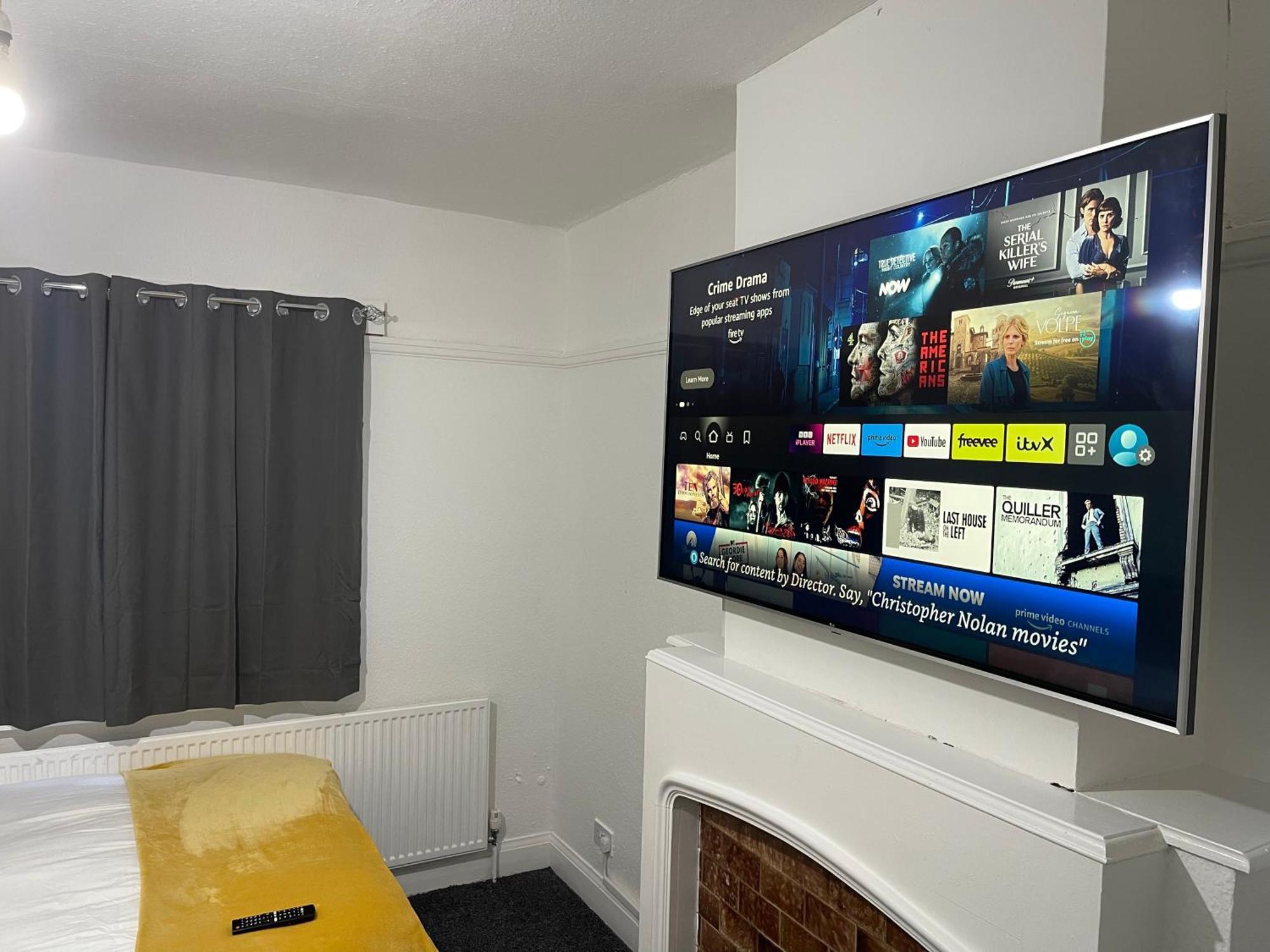 Hometel Digs Hidden Gem Large Comfy Home Can Sleep 15 Braunstone Town Zewnętrze zdjęcie